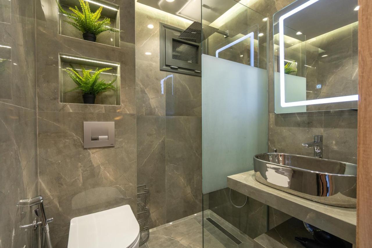 Family Apartment Zornitsa Néa Fókaia エクステリア 写真