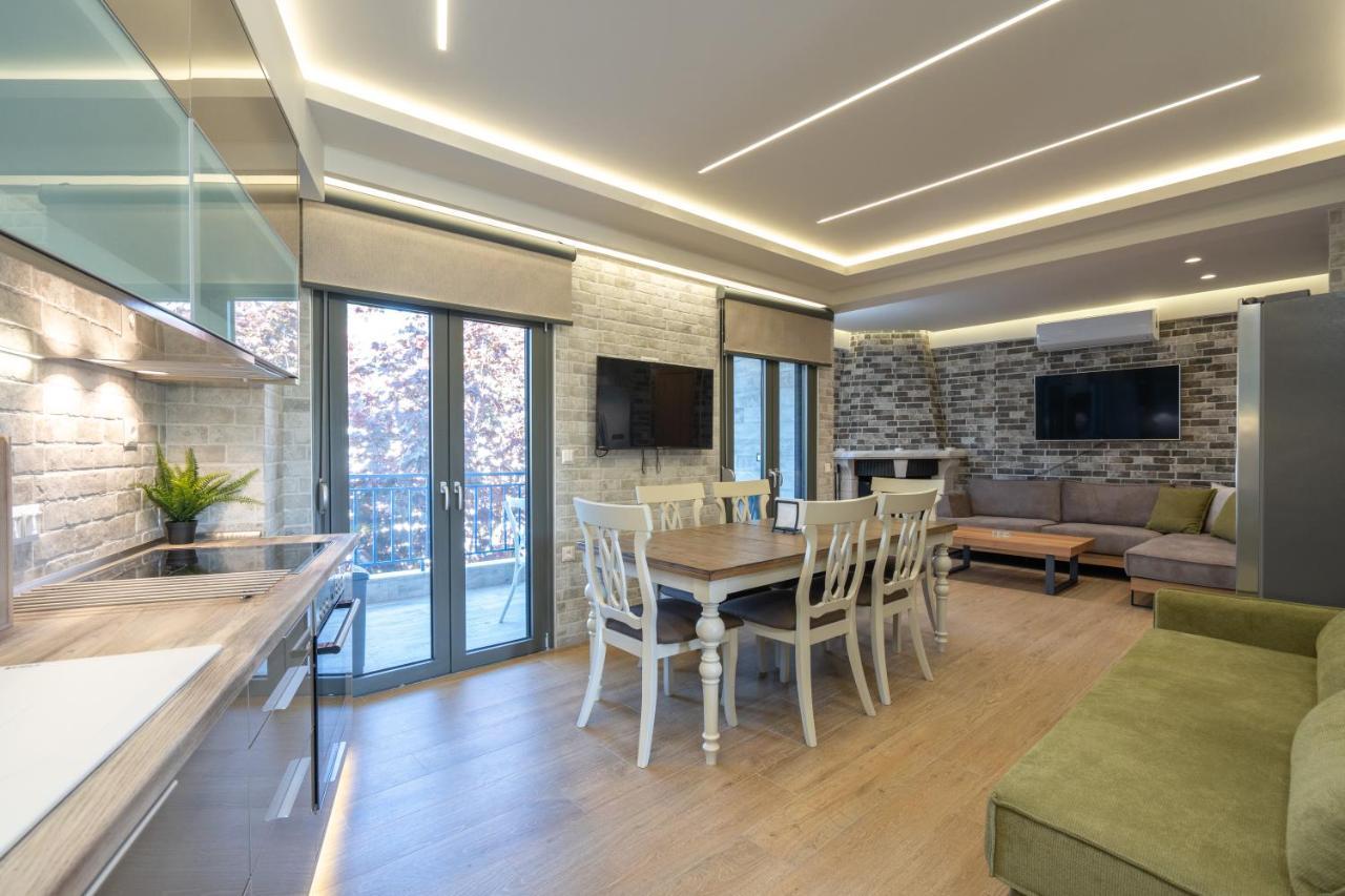 Family Apartment Zornitsa Néa Fókaia エクステリア 写真