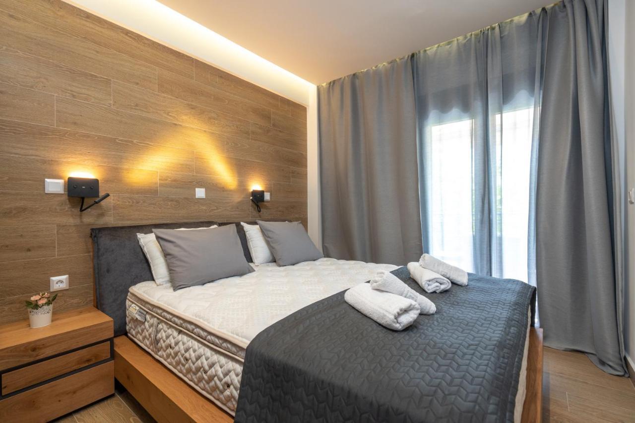Family Apartment Zornitsa Néa Fókaia エクステリア 写真